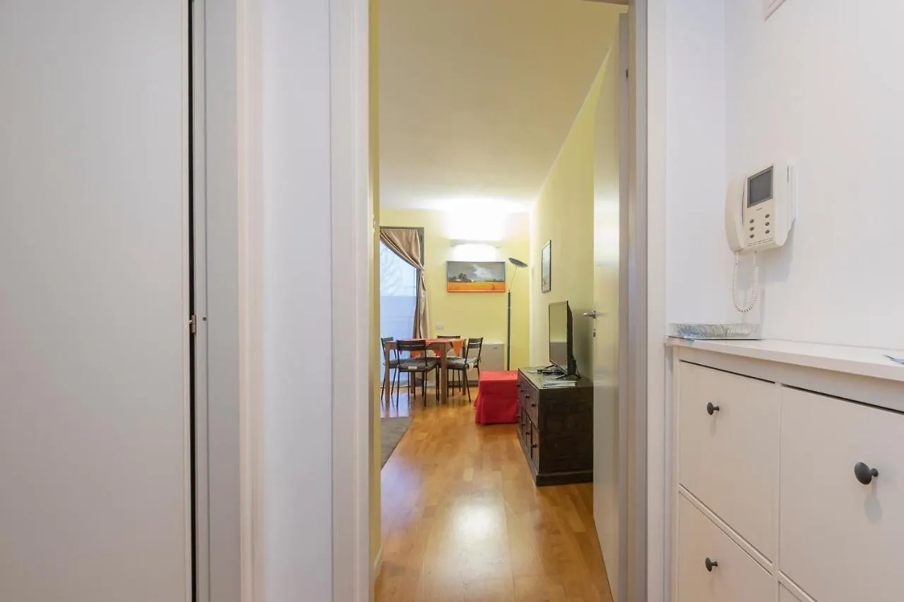 New Apartment Close To Linate Airport Salomone 1 Milan Italy