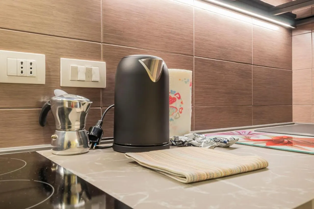 New Apartment Close To Linate Airport Salomone 1 Milan 0*,